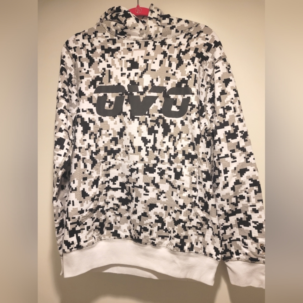 OVO Gray size S Digital Camo Embroidered October's Very Own Canadian Hoodie
